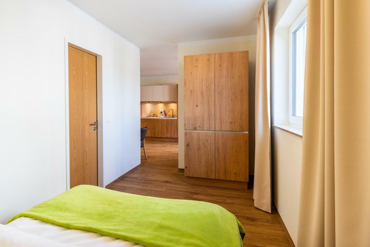 Inhouse - Wohnen Auf Zeit Aparthotel Ingolstadt Exteriör bild